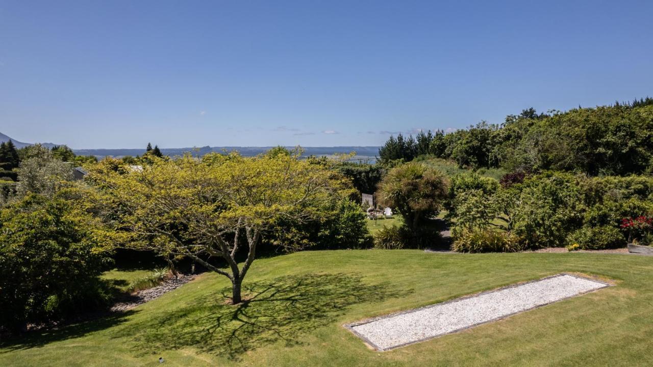 Chalet Eiger Villa Taupo Exterior photo