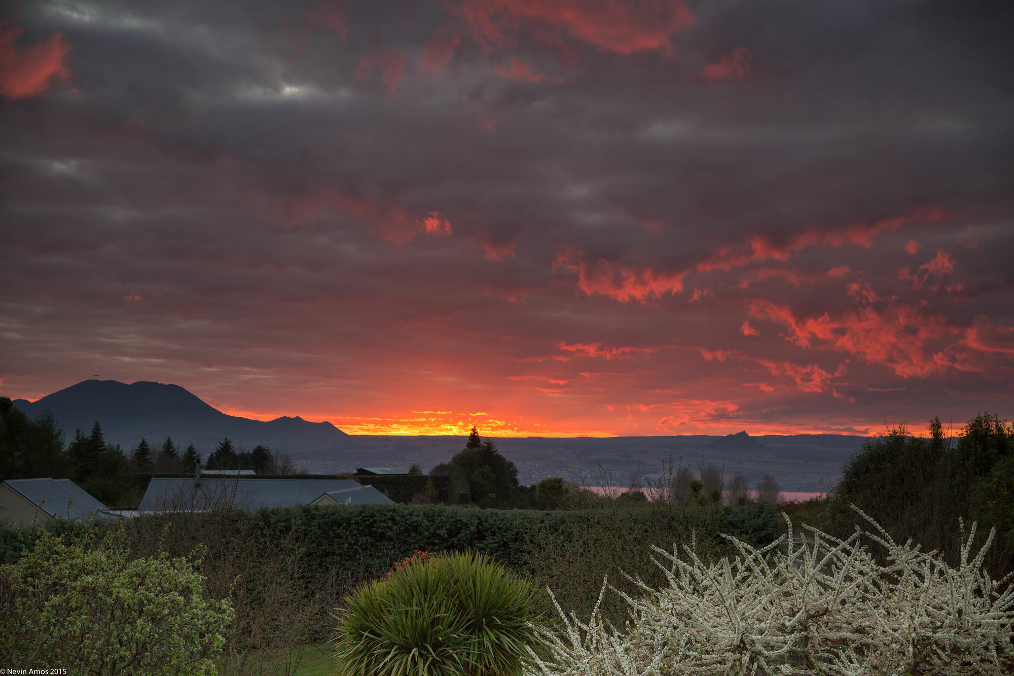 Chalet Eiger Villa Taupo Exterior photo